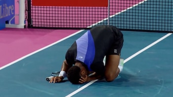 Un tenista recibió un pelotazo